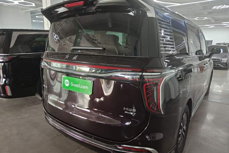Used Hongqi HQ9 PHEV 2024 2.0T Four-Wheel Drive Business Edition Rear Right 45 Deg