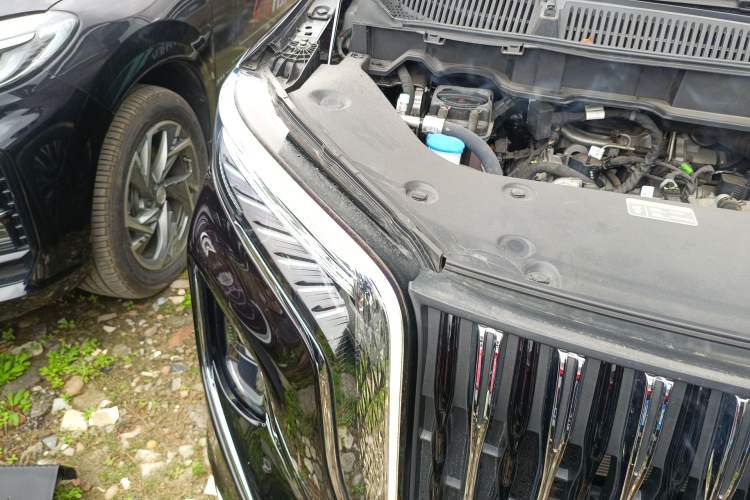 Used Hongqi HQ9 PHEV 2024 2.0T Four-Wheel Drive Business Edition Right Front Headlight