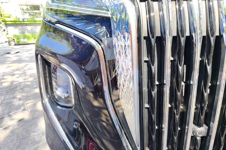 Used Hongqi HQ9 PHEV 2024 2.0T Four-Wheel Drive Business Edition Right Front Headlight