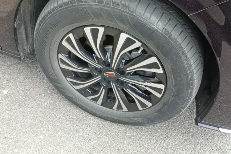 Used Hongqi HQ9 PHEV 2024 2.0T Four-Wheel Drive Luxury Edition Right Front Wheel Hub