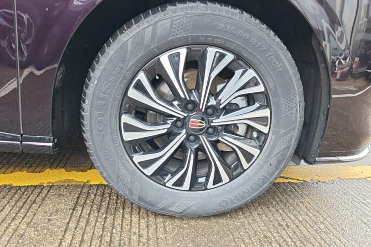 Used Hongqi HQ9 PHEV 2024 2.0T Four-Wheel Drive Luxury Edition Right Front Wheel Hub