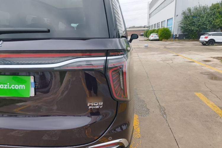 Used Hongqi HQ9 PHEV 2024 2.0T Four-Wheel Drive Business Edition Right Rear Taillight