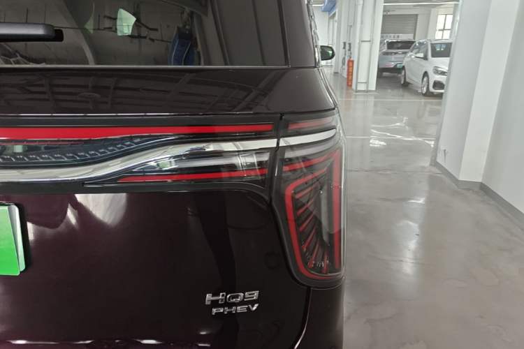 Used Hongqi HQ9 PHEV 2024 2.0T Four-Wheel Drive Business Edition Right Rear Taillight