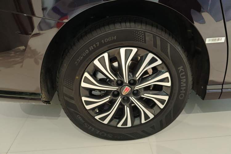 Used Hongqi HQ9 PHEV 2024 2.0T Four-Wheel Drive Business Edition Right Rear Wheel Hub