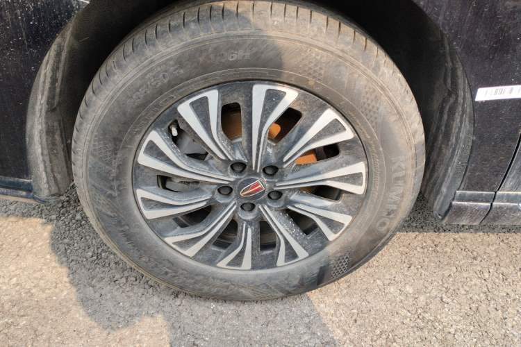 Used Hongqi HQ9 PHEV 2024 2.0T Four-Wheel Drive Business Edition Right Rear Wheel Hub