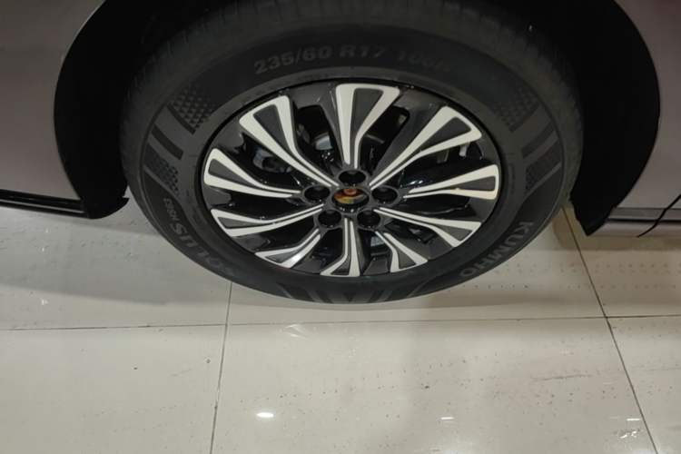 Used Hongqi HQ9 PHEV 2024 2.0T Four-Wheel Drive Luxury Edition Right Rear Wheel Hub