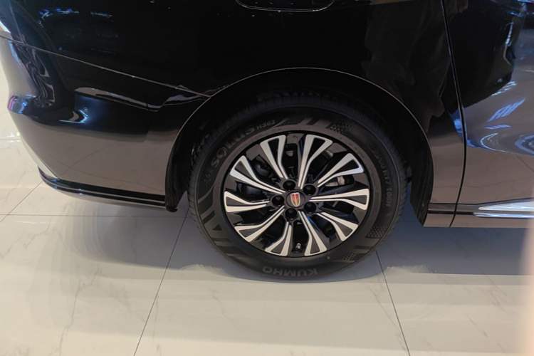 Used Hongqi HQ9 PHEV 2024 2.0T Four-Wheel Drive Luxury Edition Right Rear Wheel Hub