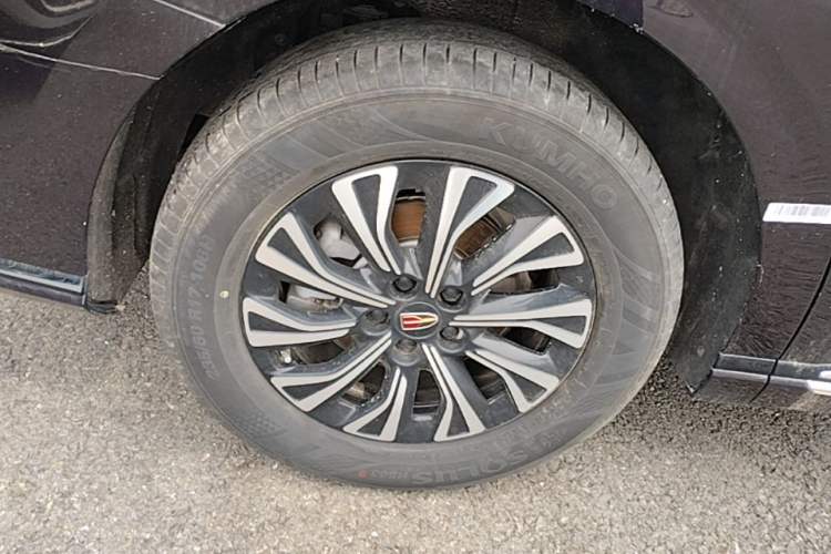 Used Hongqi HQ9 PHEV 2024 2.0T Four-Wheel Drive Business Edition Right Rear Wheel Hub