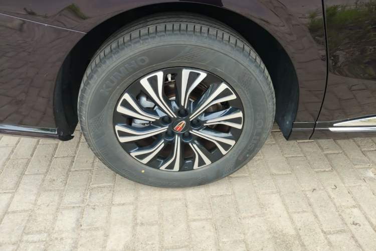 Used Hongqi HQ9 PHEV 2024 2.0T Four-Wheel Drive Luxury Edition Right Rear Wheel Hub
