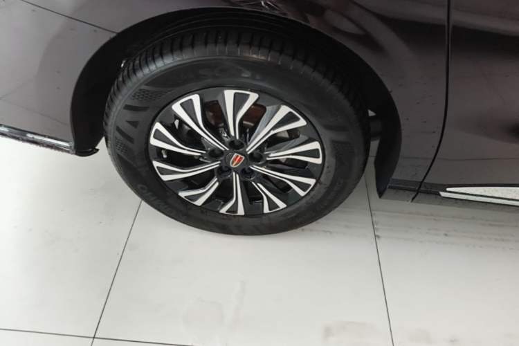 Used Hongqi HQ9 PHEV 2024 2.0T Four-Wheel Drive Luxury Edition Right Rear Wheel Hub
