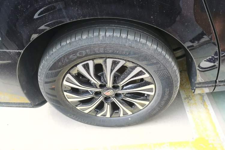Used Hongqi HQ9 PHEV 2024 2.0T Four-Wheel Drive Business Edition Right Rear Wheel Hub
