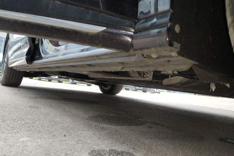 Used Hongqi HQ9 PHEV 2024 2.0T Four-Wheel Drive Business Edition Right Side Sill