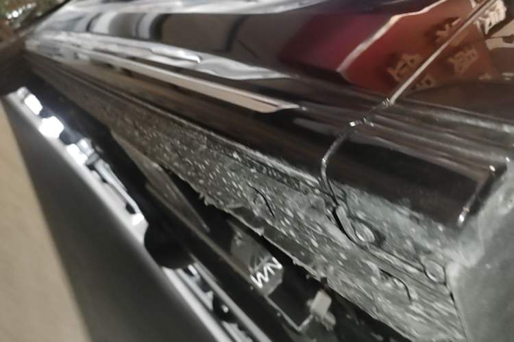 Used Hongqi HQ9 PHEV 2024 2.0T Four-Wheel Drive Business Edition Right Side Sill