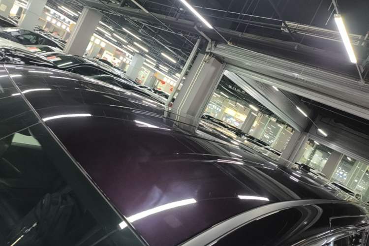 Used Hongqi HQ9 PHEV 2024 2.0T Four-Wheel Drive Luxury Edition Roof