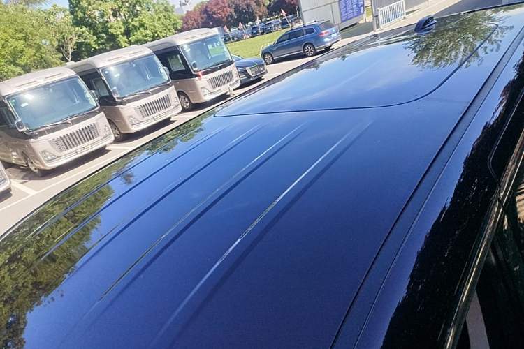 Used Hongqi HQ9 PHEV 2024 2.0T Four-Wheel Drive Luxury Edition Roof