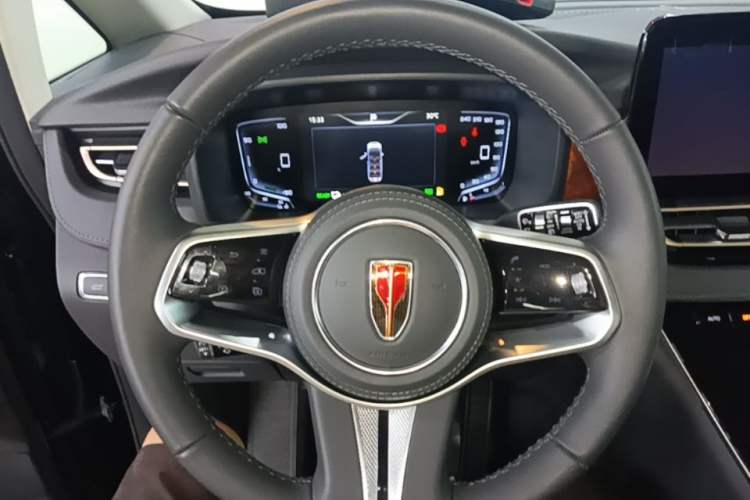 Used Hongqi HQ9 PHEV 2024 2.0T Four-Wheel Drive Luxury Edition Steering Wheel