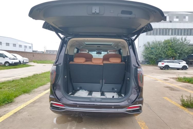 Used Hongqi HQ9 PHEV 2024 2.0T Four-Wheel Drive Business Edition Trunk