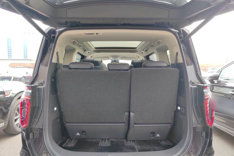Used Hongqi HQ9 PHEV 2024 2.0T Four-Wheel Drive Luxury Edition Trunk