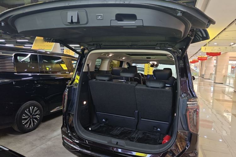 Used Hongqi HQ9 PHEV 2024 2.0T Four-Wheel Drive Business Edition Trunk