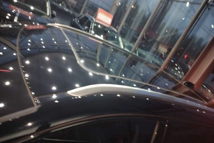 Used Hongqi HS3 2023 1.5T Two-Wheel Drive Shanwei Edition Roof