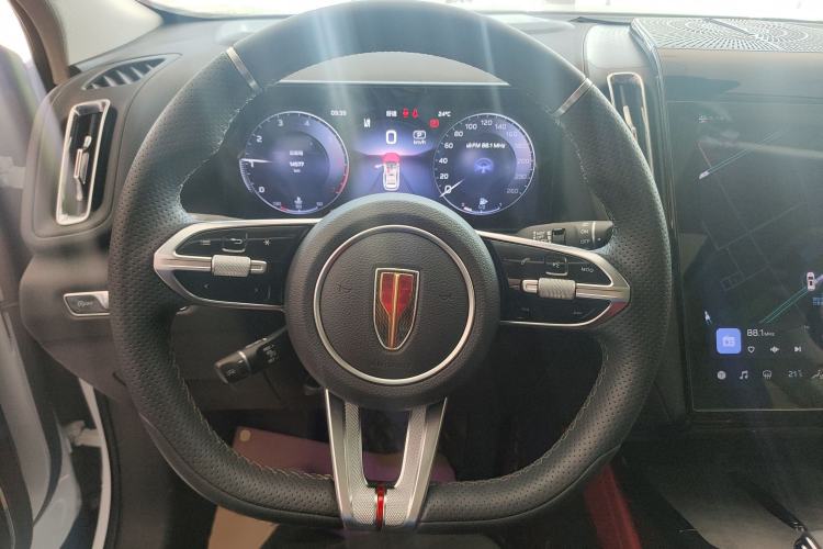 Used Hongqi HS3 2023 1.5T Two-Wheel Drive Shanwei Edition Steering Wheel