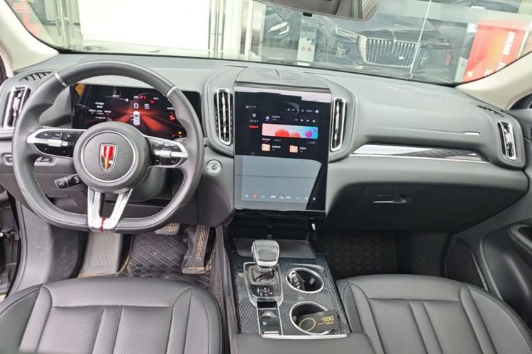 Used Hongqi HS3 2023 1.5T Two-Wheel Drive Shanwei Edition Center Console
