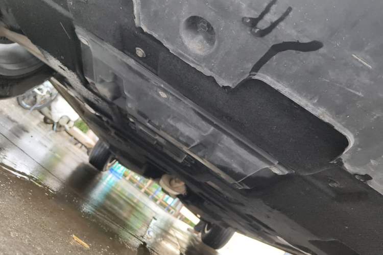 Used Hongqi HS3 2023 1.5T Two-Wheel Drive Shanwei Edition Chassis Front