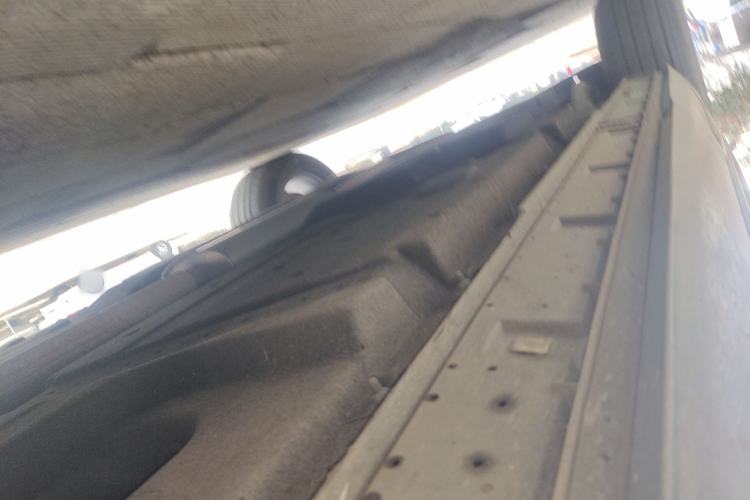 Used Hongqi HS3 2023 1.5T Two-Wheel Drive Shanwei Edition Chassis Front Right