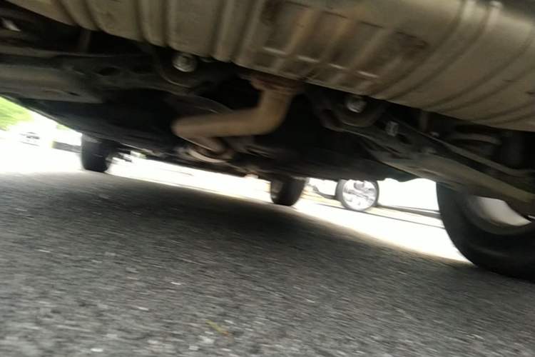 Used Hongqi HS3 2023 1.5T Two-Wheel Drive Shanwei Edition Chassis Rear
