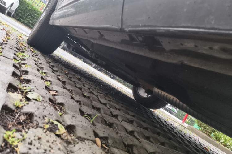 Used Hongqi HS3 2023 2.0T Two-Wheel Drive Available Version Chassis Rear