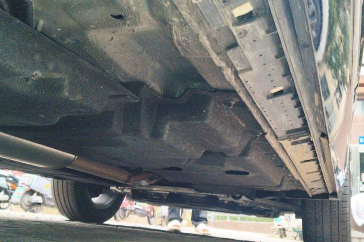 Used Hongqi HS3 2023 1.5T Two-Wheel Drive Shanwei Edition Chassis Rear Right