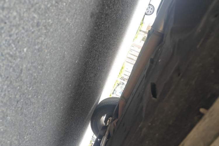 Used Hongqi HS3 2023 1.5T Two-Wheel Drive Shanwei Edition Chassis Rear Right