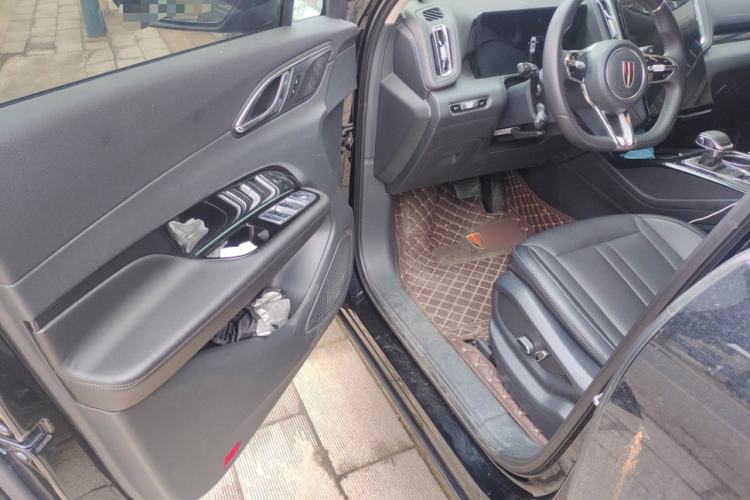 Used Hongqi HS3 2023 1.5T Two-Wheel Drive Shanwei Edition Driver Seat