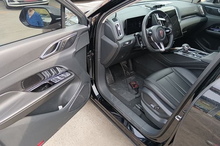 Used Hongqi HS3 2023 1.5T Two-Wheel Drive Shanwei Edition Driver Seat