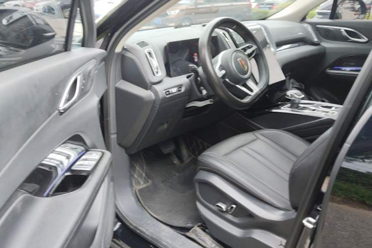 Used Hongqi HS3 2023 1.5T Two-Wheel Drive Shanwei Edition Driver Seat