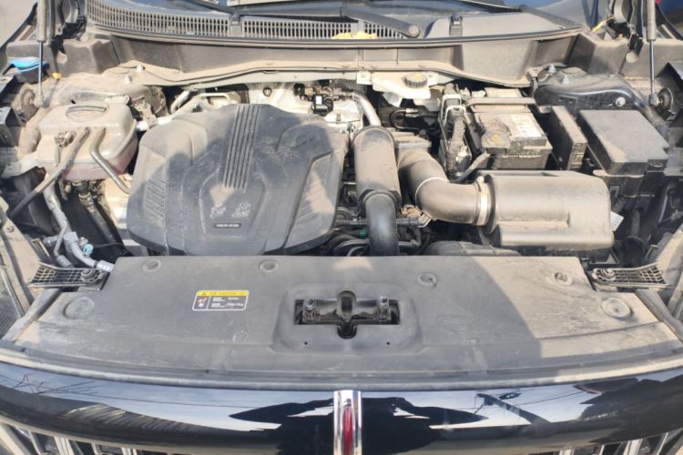 Used Hongqi HS3 2023 1.5T Two-Wheel Drive Shanwei Edition Engine Bay