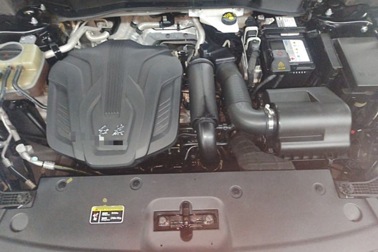 Used Hongqi HS3 2023 1.5T Two-Wheel Drive Shanwei Edition Engine Bay