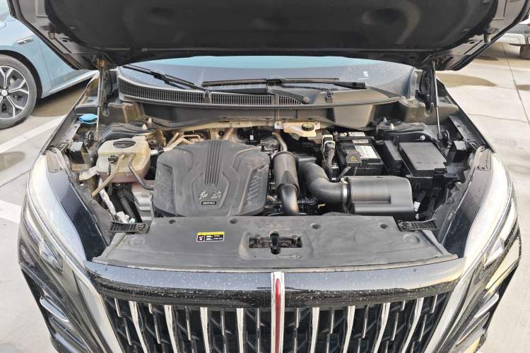 Used Hongqi HS3 2023 1.5T Two-Wheel Drive Shanwei Edition Engine Bay