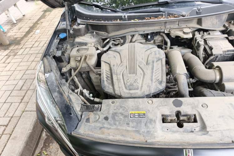 Used Hongqi HS3 2023 1.5T Two-Wheel Drive Shanwei Edition Engine Bay Right