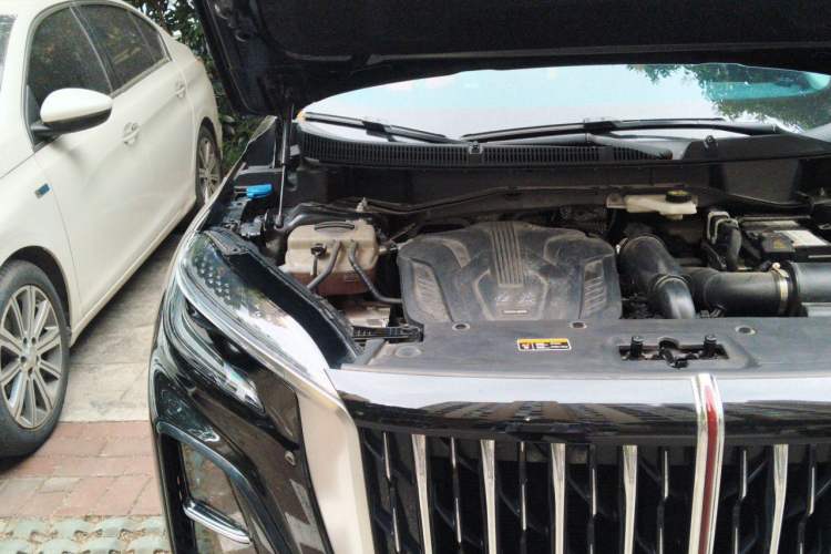 Used Hongqi HS3 2023 1.5T Two-Wheel Drive Shanwei Edition Engine Bay Right