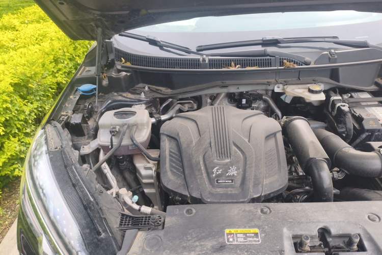 Used Hongqi HS3 2023 1.5T Two-Wheel Drive Shanwei Edition Engine Bay Right