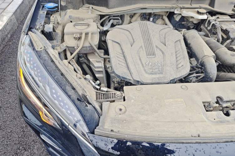 Used Hongqi HS3 2023 1.5T Two-Wheel Drive Shanwei Edition Engine Bay Right