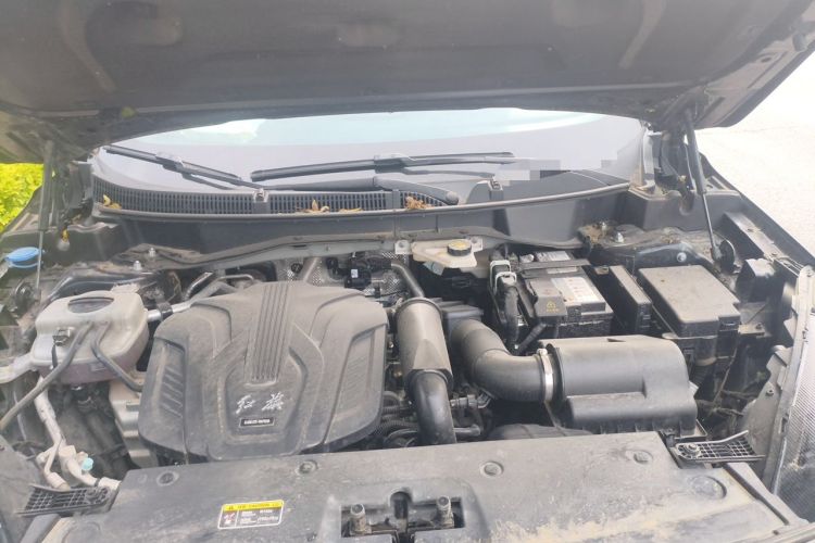 Used Hongqi HS3 2023 1.5T Two-Wheel Drive Shanwei Edition Engine Bay