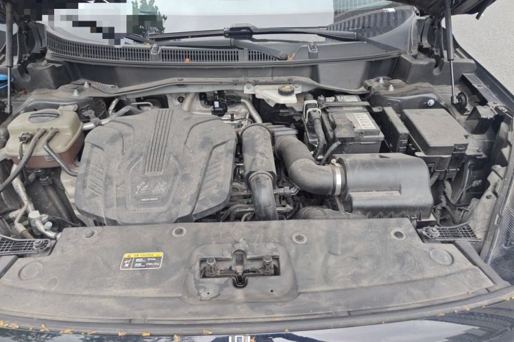Used Hongqi HS3 2023 1.5T Two-Wheel Drive Shanwei Edition Engine Bay