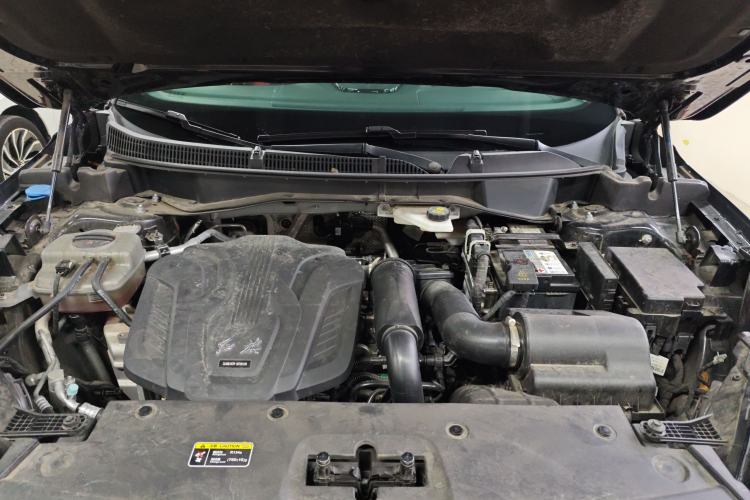 Used Hongqi HS3 2023 1.5T Two-Wheel Drive Shanwei Edition Engine Bay