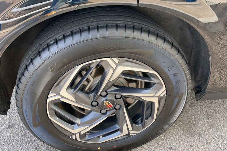 Used Hongqi HS3 2023 1.5T Two-Wheel Drive Shanwei Edition Exterior 3