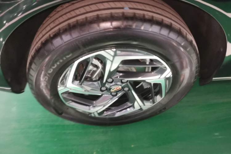 Used Hongqi HS3 2023 1.5T Two-Wheel Drive Shanwei Edition Exterior 8
