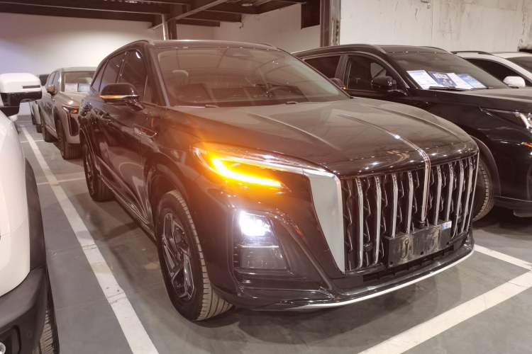 Used Hongqi HS3 2023 1.5T Two-Wheel Drive Shanwei Edition Front Right 45 Deg