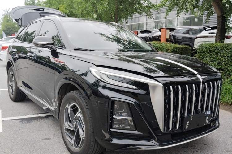 Used Hongqi HS3 2023 1.5T Two-Wheel Drive Shanwei Edition Front Right 45 Deg