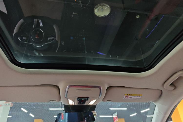 Used Hongqi HS3 2023 1.5T Two-Wheel Drive Shanwei Edition Headliner